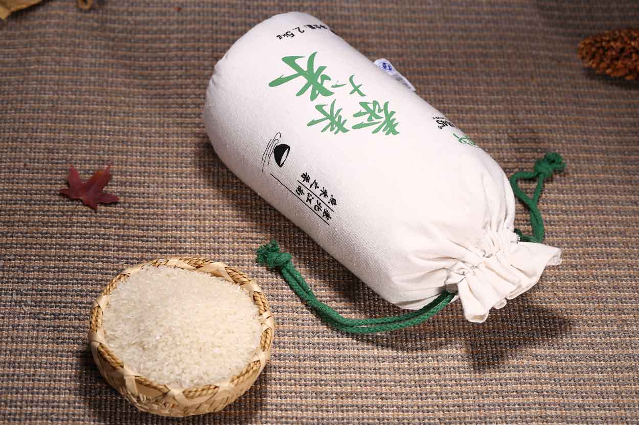 包裝設計怎么根據(jù)品牌產(chǎn)品布局？體現(xiàn)產(chǎn)品全體形象風格、烘托產(chǎn)品特性氣氛